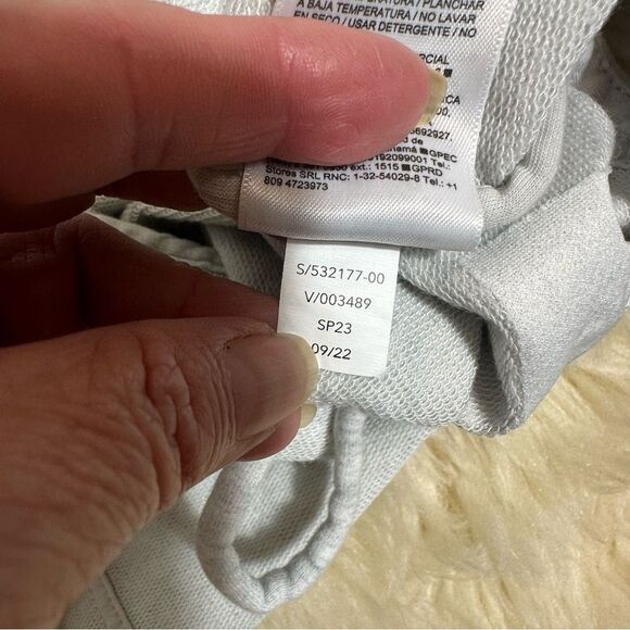 Athleta Gray V-Neck Sweater Soft Knit Casual - Picture 11 of 13